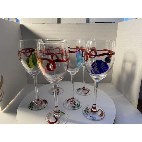 Lot Of 6 Hand-painted Christmas Stemware Wine Glasses Decorated With Ornaments - Picture 10 of 14